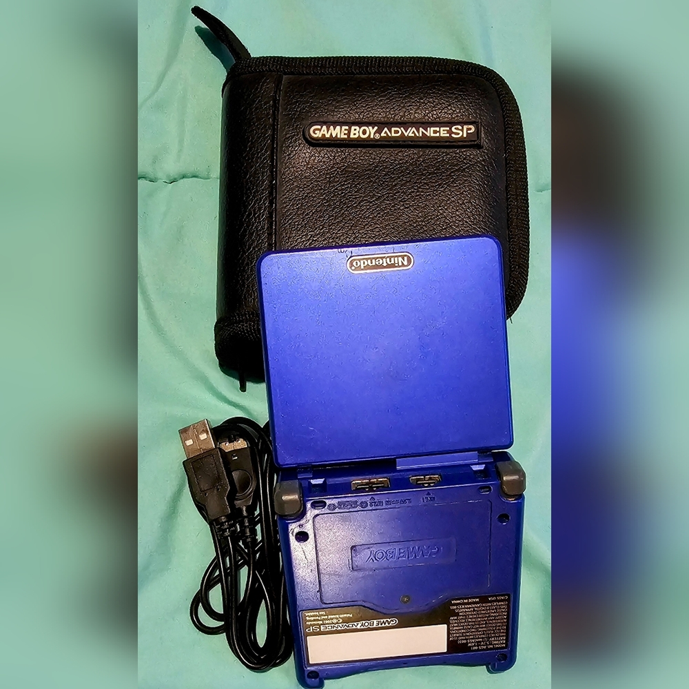 Gameboy Advance SP - Picture 8 of 8